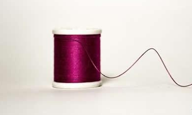 研究人員將可穿戴醫(yī)療傳感器繡入衣物，通過測量皮膚溫度可檢測早期惡性腫瘤